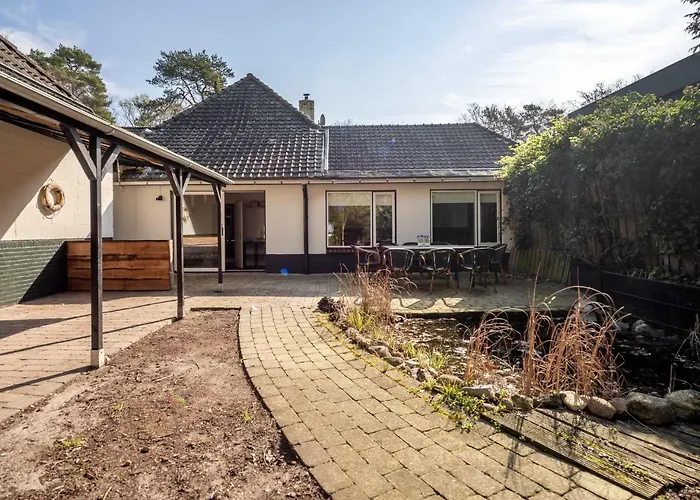 Koetshuis